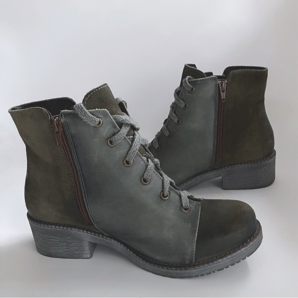 *New* NAOT GROOVY OLIVE LEATHER/VINTAGE SMOKE SUEDE ANKLE BOOT Sz 9 /40 NWOT $89